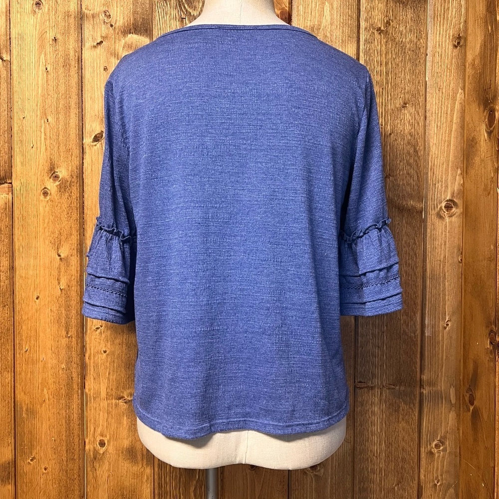 NWOT Cable & Gauge Medium Blue Bell Sleeve Boho Shirt Blouse - Picture 5 of 8